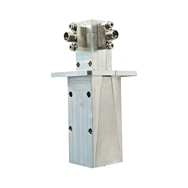 毫米波双极化喇叭天线（40 mm*40 mm*87.7 mm）